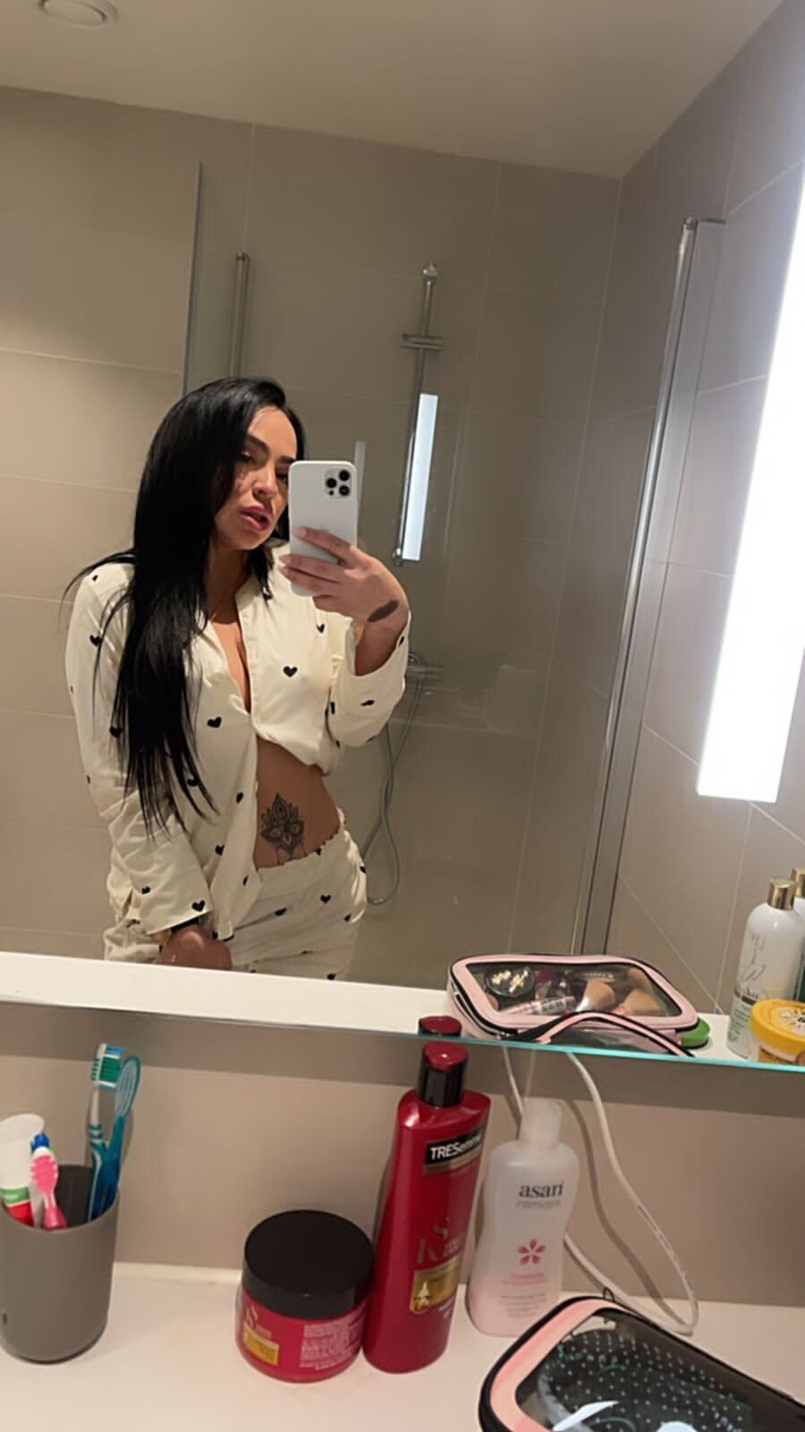 בחיפה והסביבה-אינה - תמונה 1